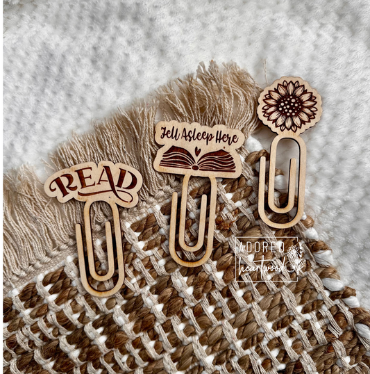Wood bookmark clip